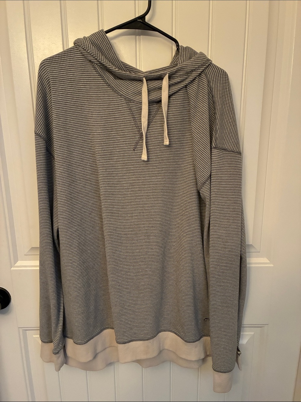 Properly Tied Crewneck Hoodie Sweater in Light Gray with Cream Trim